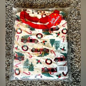 Holiday women’s pajamas